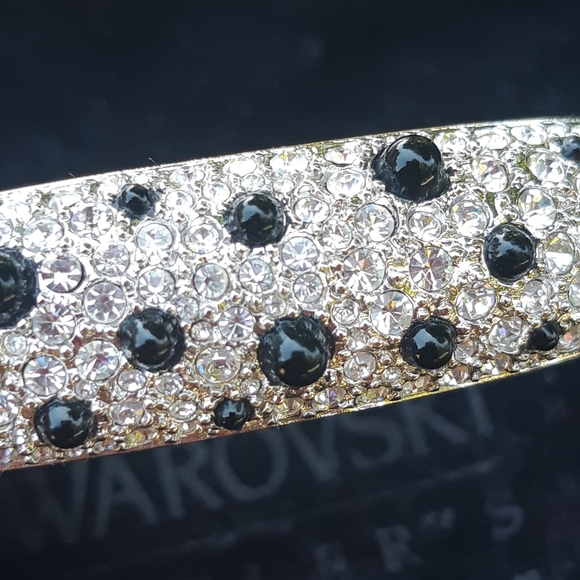 Ladies, Swarovski Crystal's Bracelet,Size Small, Gold and Silver Tone, With Blk - Picture 8 of 8